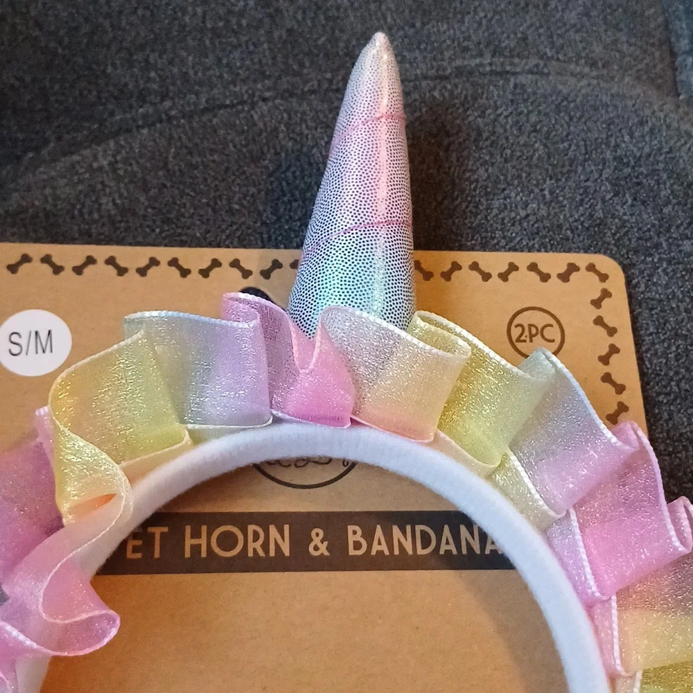 Pet Horn & Bandana New with tag